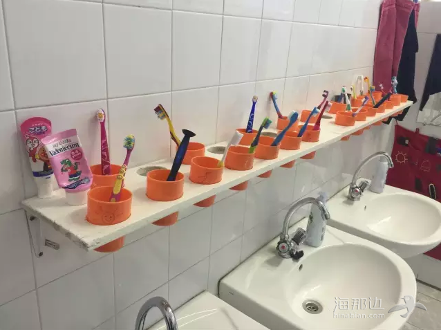 7c5b03f720adc4eaae7ea26b4b5e84dc.png ..