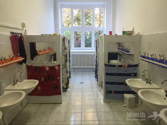 7c5b03f720adc4eaae7ea26b4b5e84dc.png ..