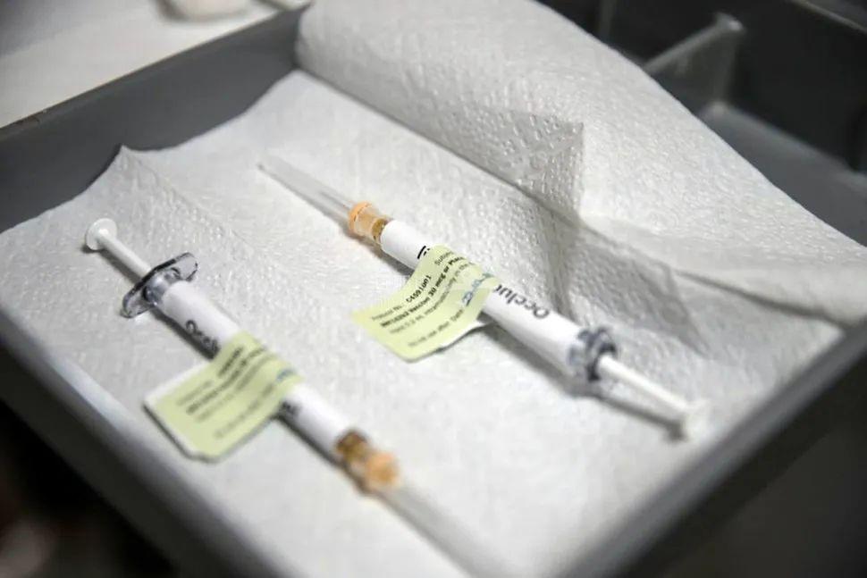 ed947d5246397c4a82af54c7480e957b.jpg ..