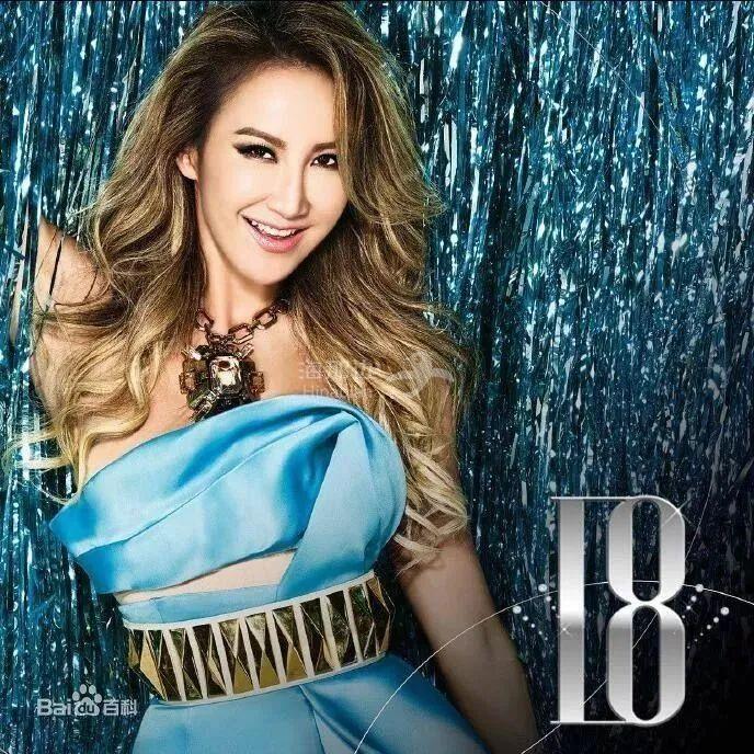 性感华人女星嫁加拿大富豪9年没生出孩子昔日电臀天后如今被甩