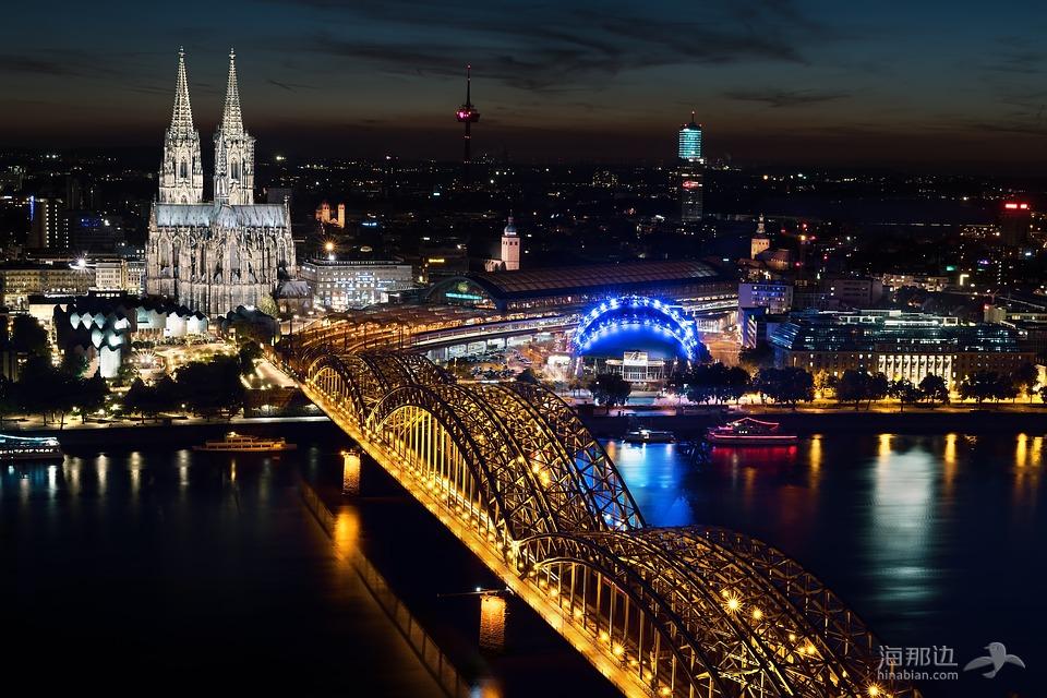 科隆, 科隆大教堂, Hohenzollern 桥, 科隆在夜间, 科隆大教堂在夜间