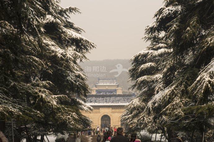 f22424fe9c82bc063ac18d60ec95b240.jpg ..