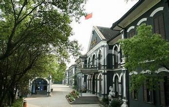 f00c101e029de43c2b63a01a7dd09ecc.jpg ..